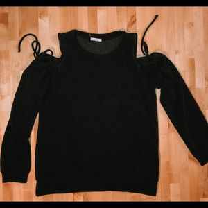 Peek a boo shoulder top